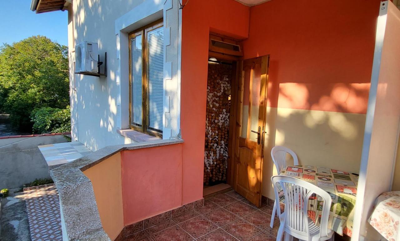 Amfora Guest House Bjała Zewnętrze zdjęcie